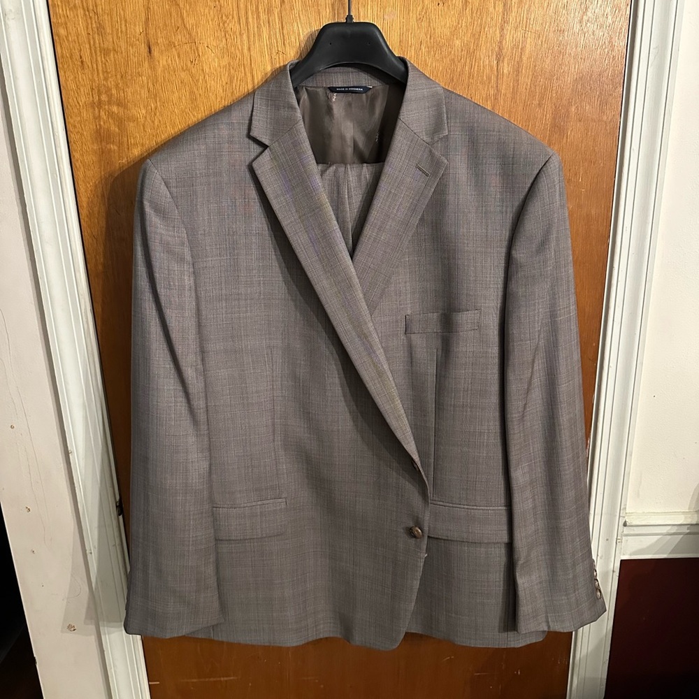 Dark Tan/Light Brown Ralph Lauren Suit. Never worn, but no tags.
